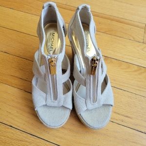Micheal Kors platform heels
